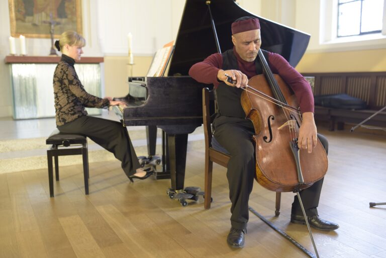 Konzertvideo aus Nordend:„Duo Cello Capriccioso“
